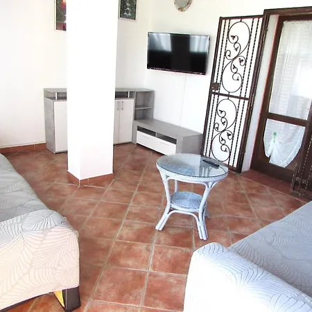 Casa Kepi * Ольбія